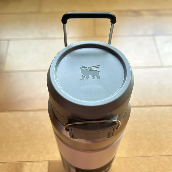 NWT Stanley Go-Bottle - Picture 5 of 8